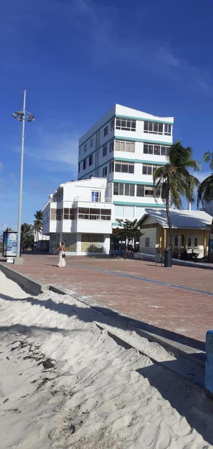 Apartamento Frente A La Playa Con O Sin Vista Al Mar Hotel San Andres  Exterior photo