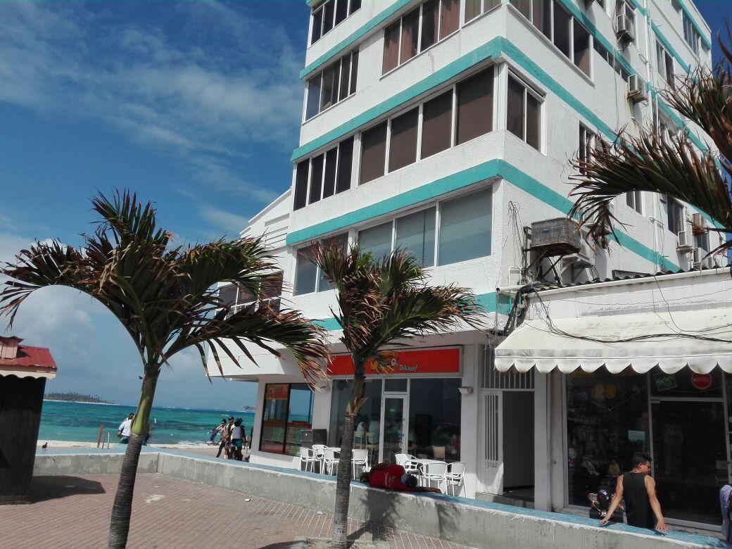 Apartamento Frente A La Playa Con O Sin Vista Al Mar Hotel San Andres  Exterior photo